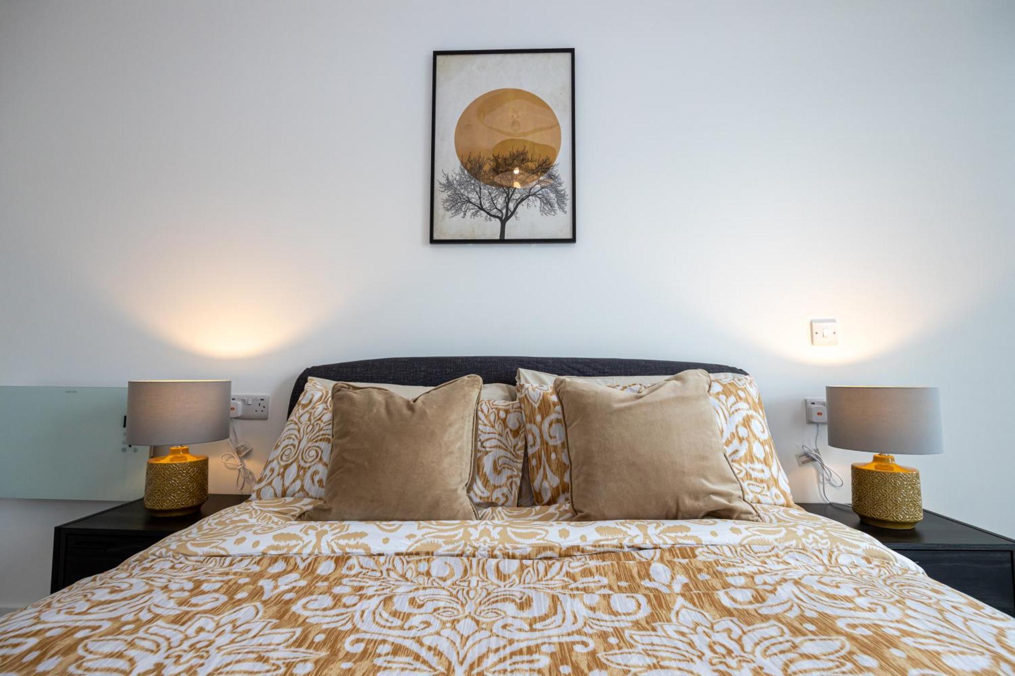 Royal Ebony By Asquare Lettings Apartman Manchester Kültér fotó